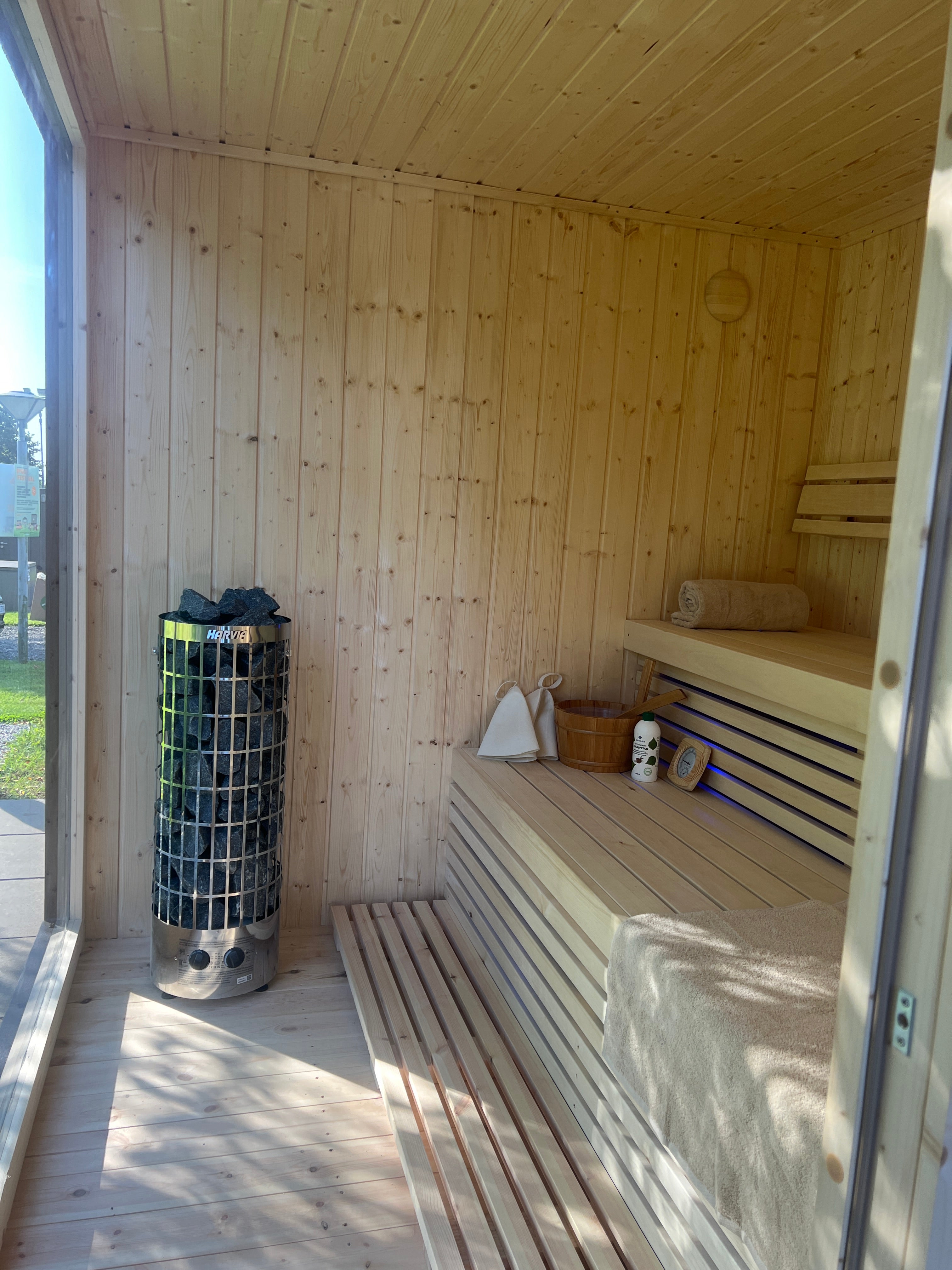 Luksus udesauna THE CUBE XL